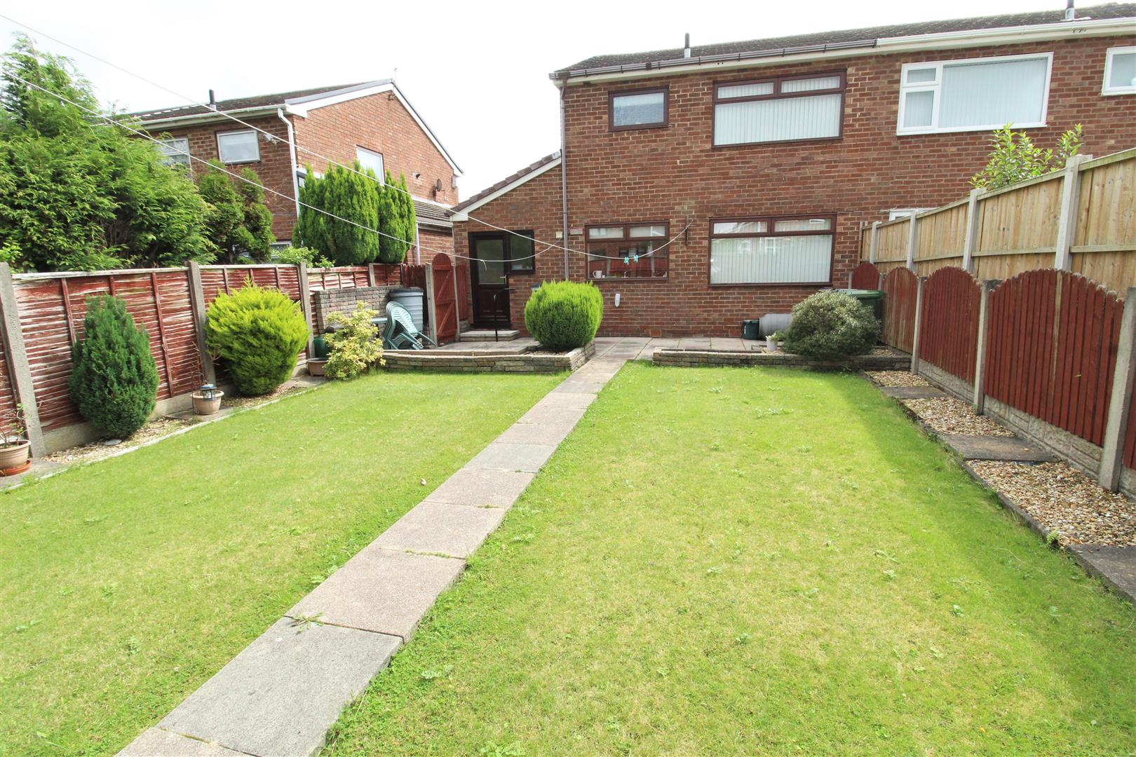 Property Details Estate Agents, Aintree, Liverpool Grosvenor Waterford Estate Agents Ltd